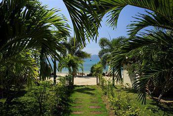 Byg Grand Beach Front & Sea View @ Panwa Beach Ngoại thất bức ảnh